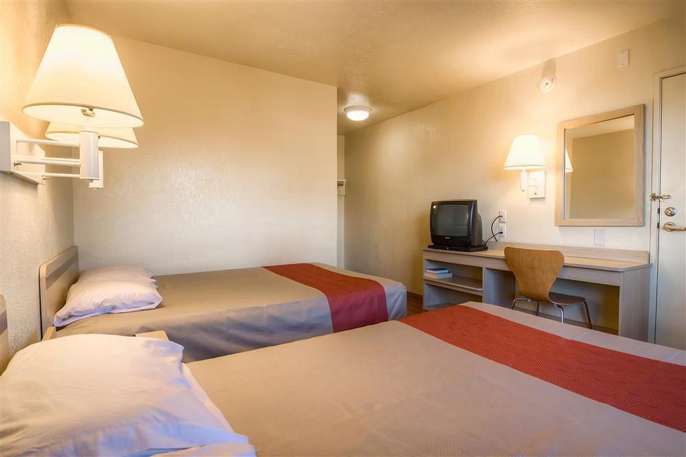 Motel 6-Rosemead, Ca - Los Angeles Стая снимка